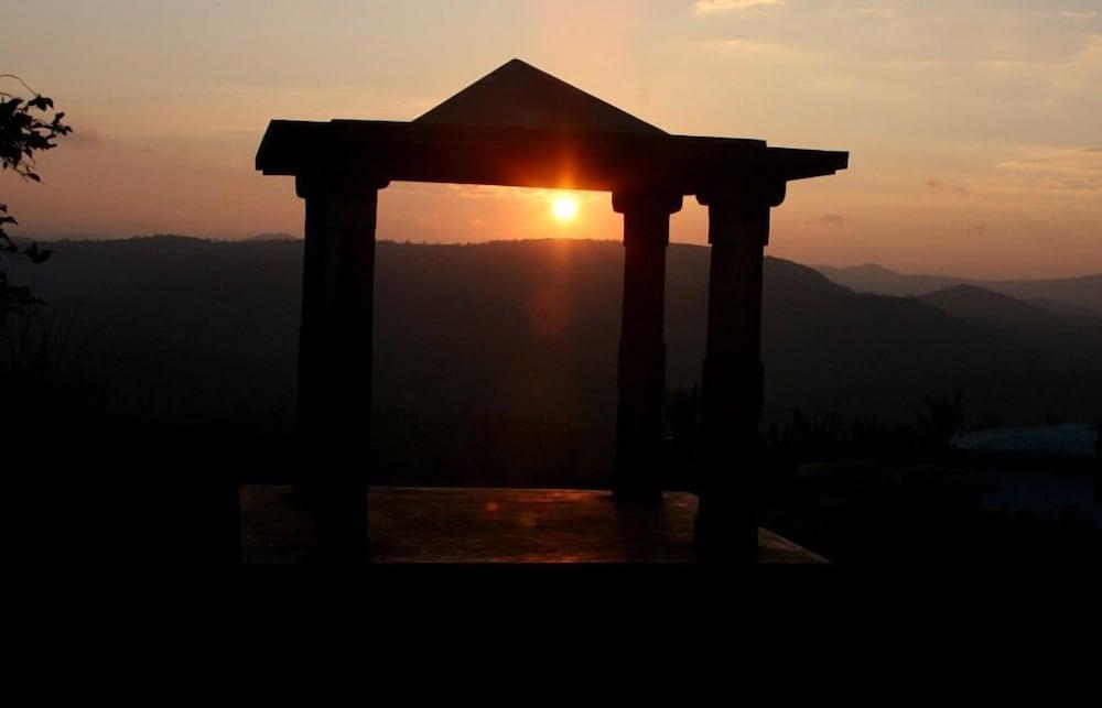 Punarjani Ayurvedic Resorts Ramakkalmedu Exterior photo
